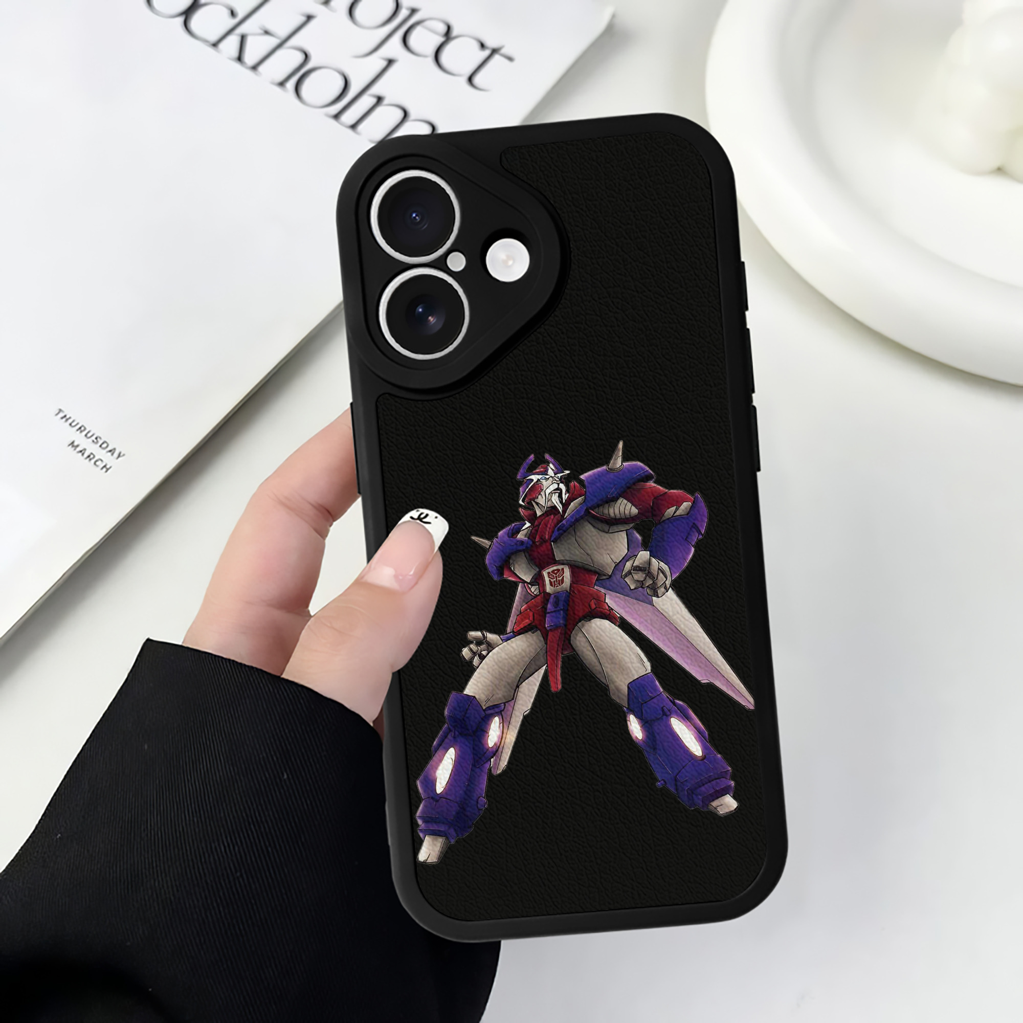 （画像用）  【iPhone 16シリーズ対応】シリコンスマホケース（レザー調） 材質：シリコン